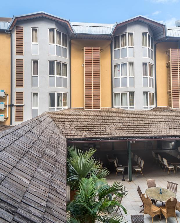 Hotel Maharajah Mamoudzou Exterior foto