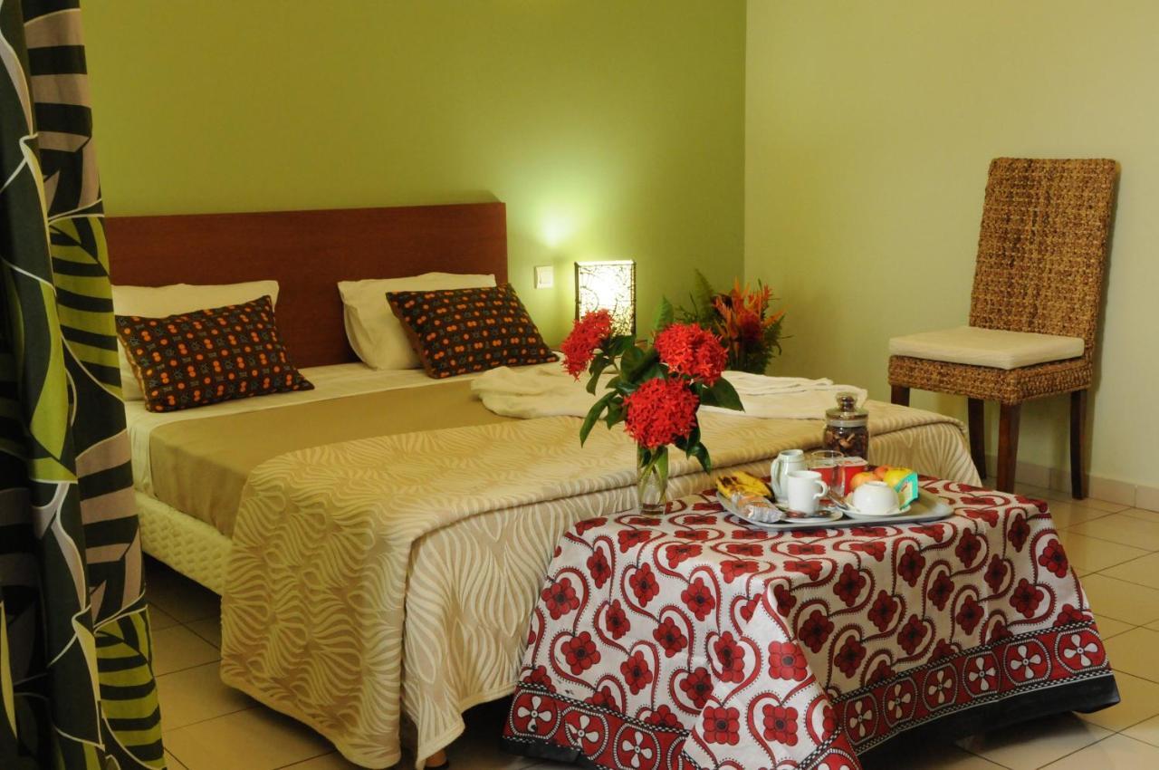 Hotel Maharajah Mamoudzou Quarto foto