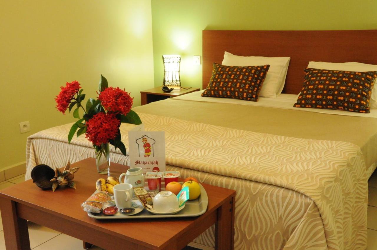 Hotel Maharajah Mamoudzou Quarto foto