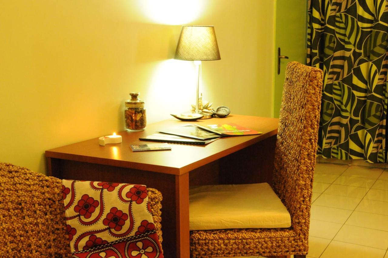 Hotel Maharajah Mamoudzou Quarto foto